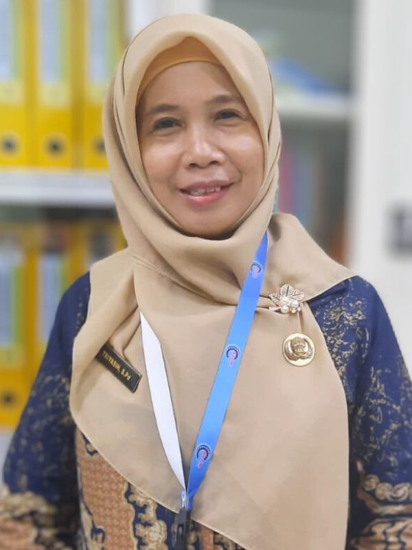 Triyasih, S.Pd (Kepala Sekolah) Image